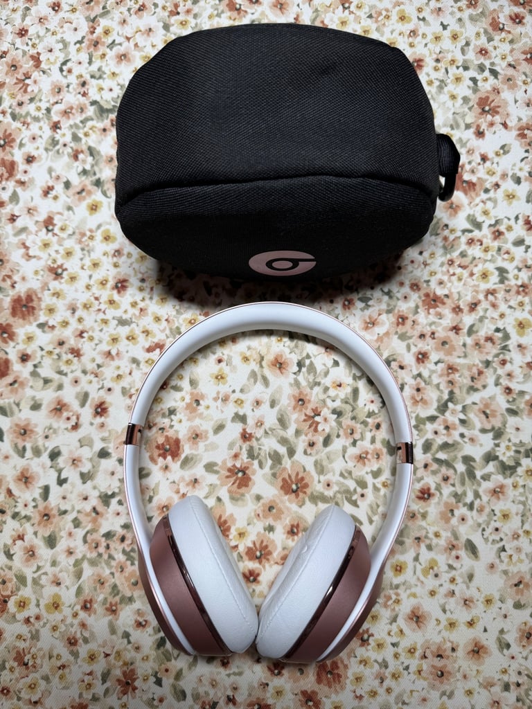 Beats x Dre Solo 3 Wireless Headphones – Rose Gold