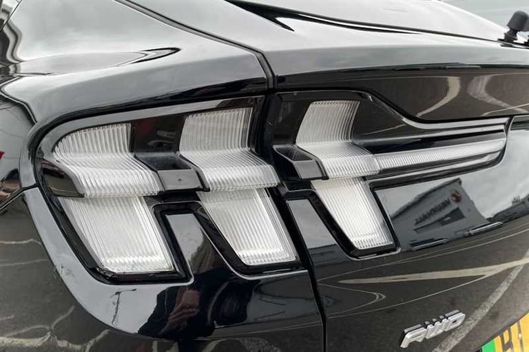 2022 Ford Mustang Mach-E 198kW Standard Range 68kWh AWD 5dr Auto HATCHBACK ELECTRIC Automatic
