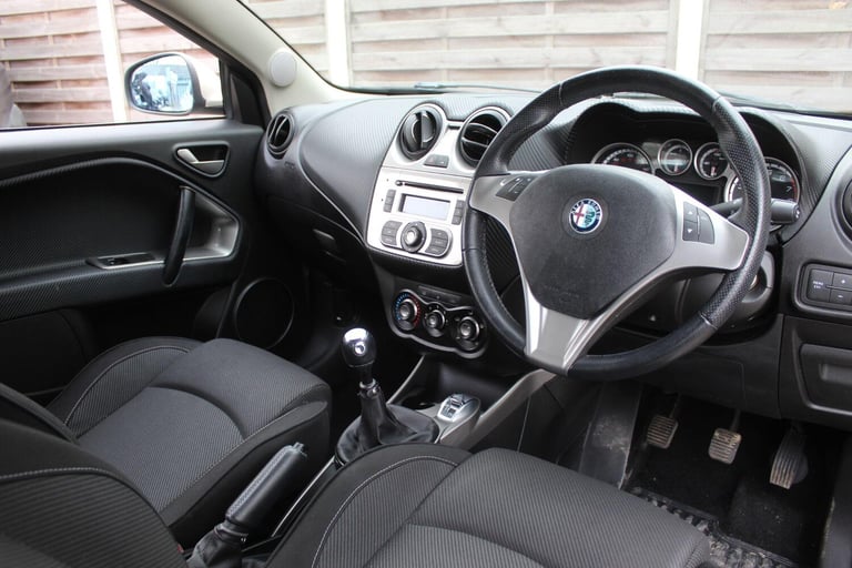 2009 Alfa Romeo MiTo 1.4 TB Lusso Euro 4 3dr HATCHBACK Petrol Manual