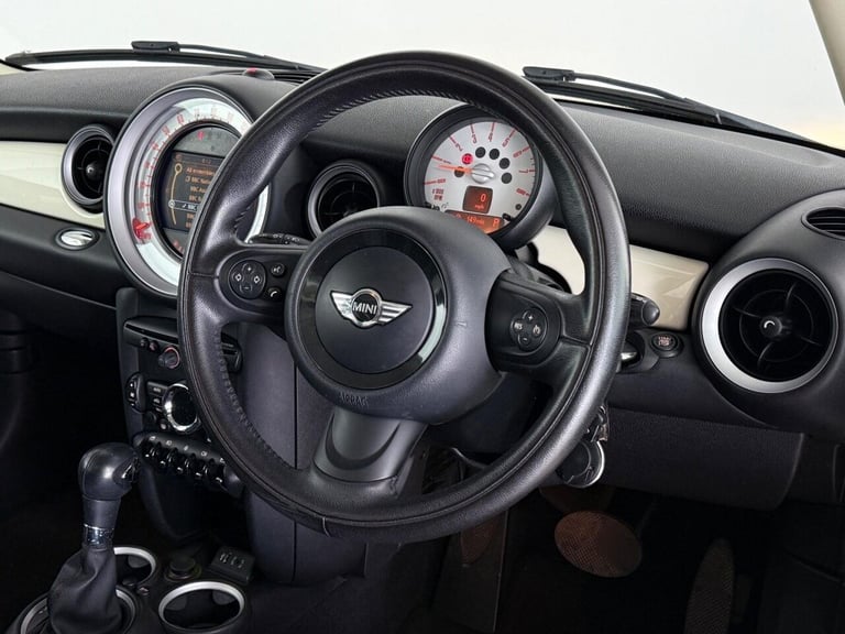 2013 MINI Hatch 1.6 Cooper Auto Euro 5 3dr Hatchback Petrol Automatic