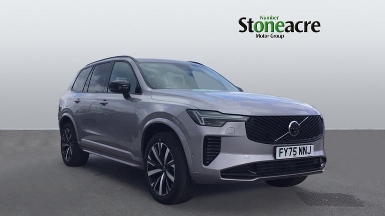 image for 2025 Volvo XC90 Plus Dark B5 AWD (250 hp) ESTATE Petrol/Electric Hybrid Automatic