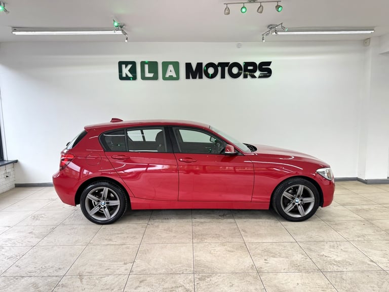 BMW 1 SERIES 1.6 116i Sport 5-door Red Manual Petrol 2015