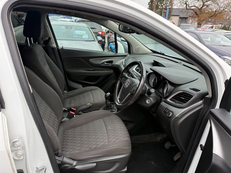 2014 Vauxhall Mokka EXCLUSIV S/S Hatchback Petrol Manual
