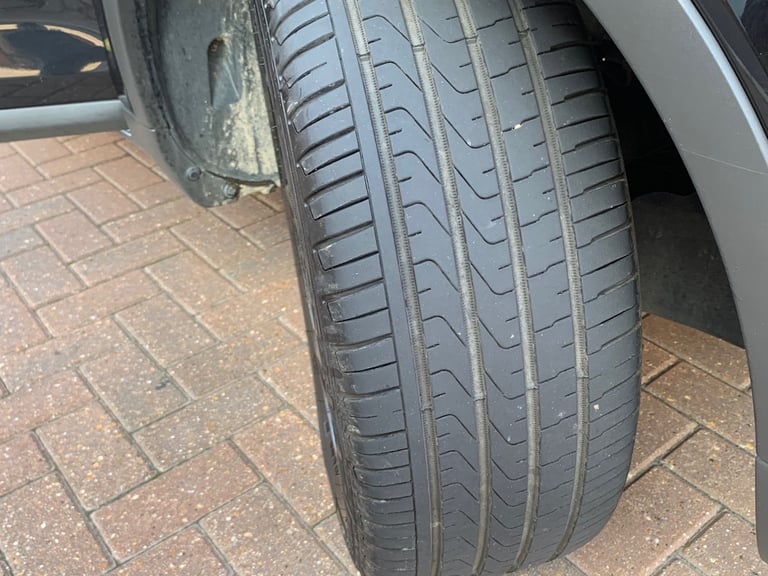 Ford, KUGA, Estate, 2011, Manual, 1997 (cc), 5 doors