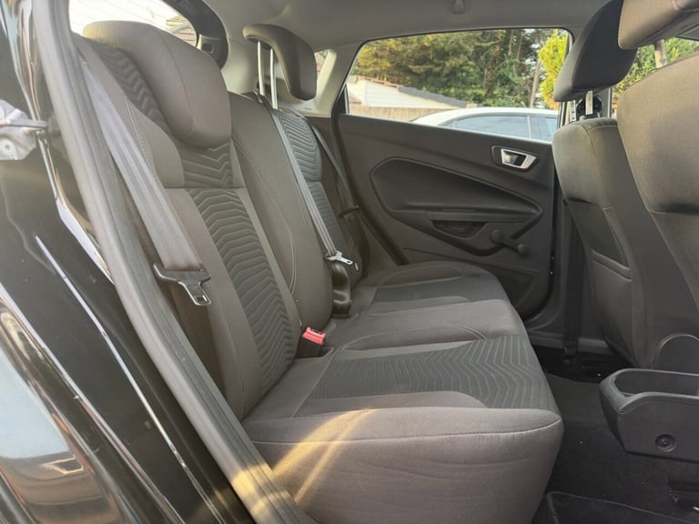 2016 Ford Fiesta 1.0 EcoBoost Zetec 5dr Powershift HATCHBACK PETROL Automatic