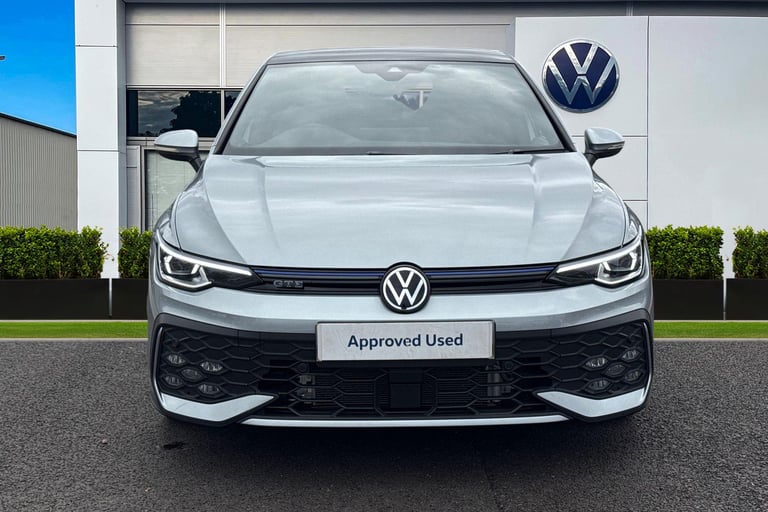2025 Volkswagen Golf 1.5 TSI 272 GTE eHybrid 5dr DSG **PAN ROOF** Hatchback PETROL/ELECTRIC Autom...