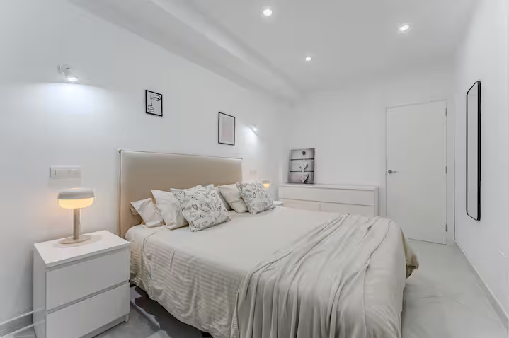 Seperate and Spacious 1 Bed Flat available for Rent in - BD7 3BW