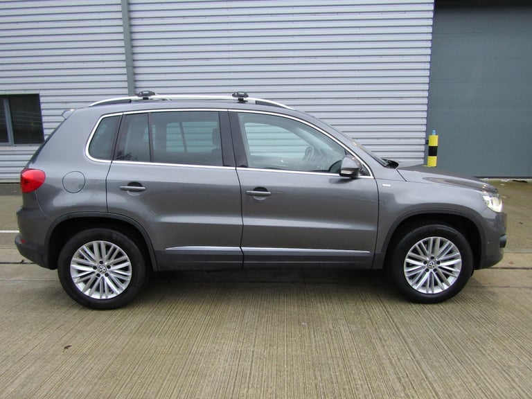 LEFT HAND DRIVE 2014 VOLKSWAGEN TIGUAN 2.0 TDi SPORT 4 MOTION DSG AUTO 4X4