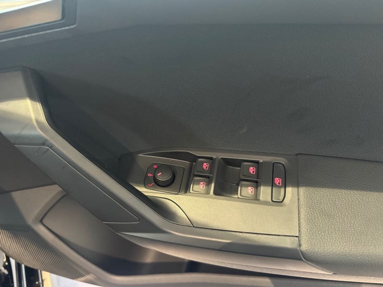 2025 SEAT Arona 1.0 TSI 115 SE Technology 5dr DSG Hatchback Petrol Automatic