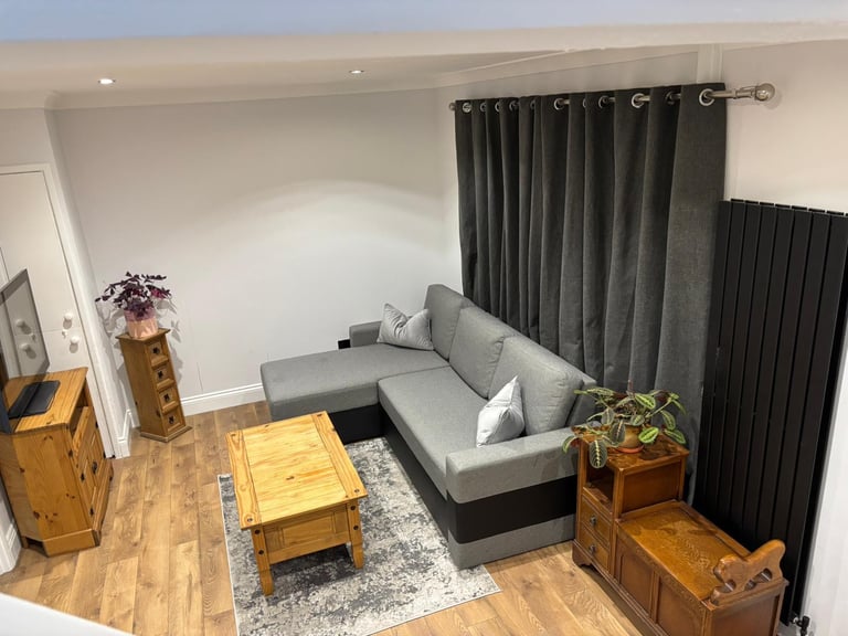 2 Fully Renovated, Furnished Rooms for Rent (individually)– Stratford, E15 | All Bills Included