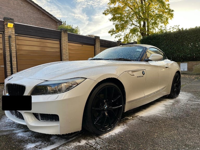 BMW, Z4, Convertible, 2012, Manual, 1997 (cc), 2 doors