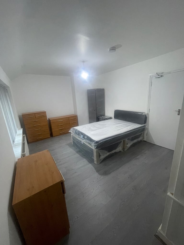 DSS ROOMS TO LET BIRMINGHAM GREAT BARR