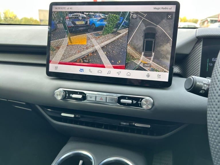 2025 MG MG S5 64kWh Trophy Long Range SUV 5dr Electric Auto (231 ps) SUV ELECTRIC Automatic