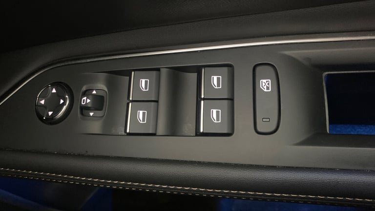 2022 Peugeot 5008 1.5 BlueHDi GT 5dr EAT8 HATCHBACK DIESEL Automatic