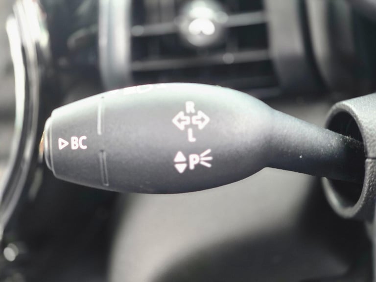 2016 MINI Hatch 1.2 One Auto Euro 6 (s/s) 5dr HATCHBACK Petrol Automatic