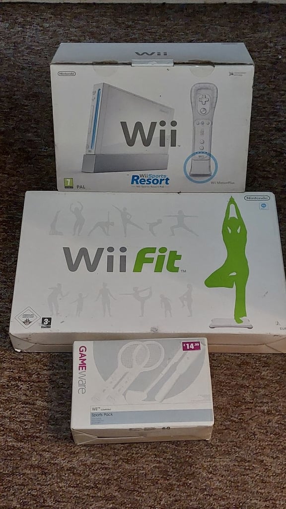 Nintendo wii set  boxed   (E)