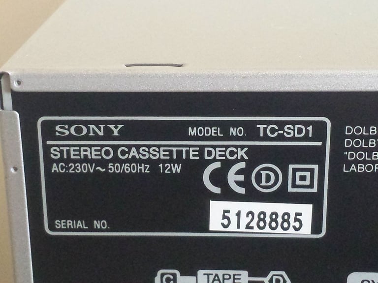 SONY CASSETTE CD & RADIO 