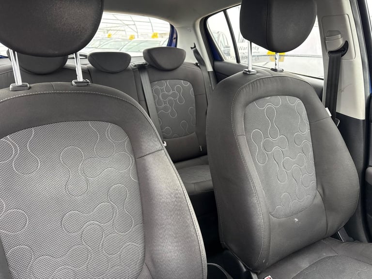 2011 Hyundai i20 1.4 Comfort Euro 5 5dr HATCHBACK Petrol Manual