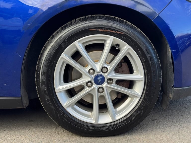 2016 Ford Focus 1.0 EcoBoost 125 Zetec 5dr Auto HATCHBACK PETROL Automatic