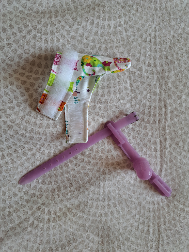 Thumb sucking guards