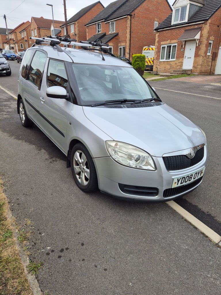Skoda, ROOMSTER, MPV, 2008, Manual, 1896 (cc), 5 doors