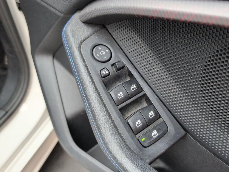 2022 BMW 1 Series 1.5 118i M Sport (LCP) Hatchback 5dr Petrol Manual Euro 6 (s/s) (136 ps) -  HAT...