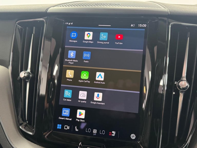 VOLVO XC60 2.0h T6 Recharge 18.8kWh Plus Auto AWD Euro 6 (s/s) 5dr 2024