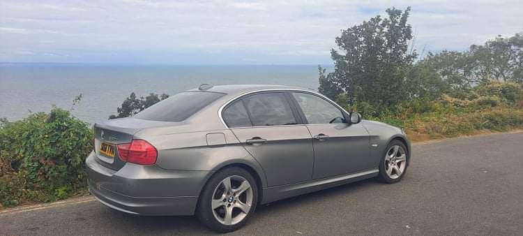 BMW, 3 SERIES, Saloon, 2011, Manual, 1995 (cc), 4 doors