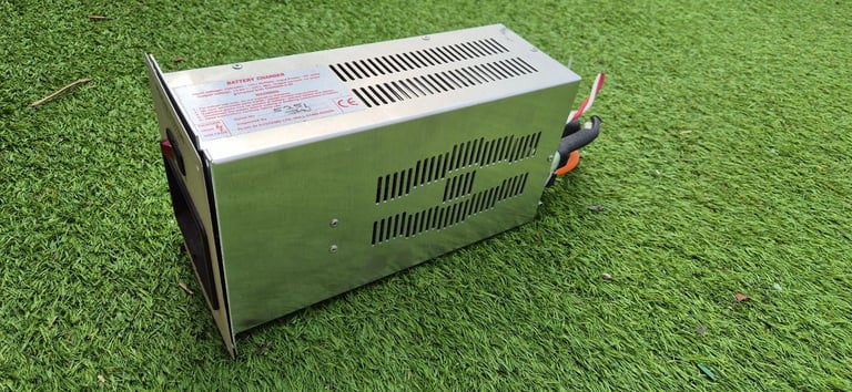 ESM PLUG-IN-SYSTEM battery charger , power supply for camper caravan motorhome boat.
