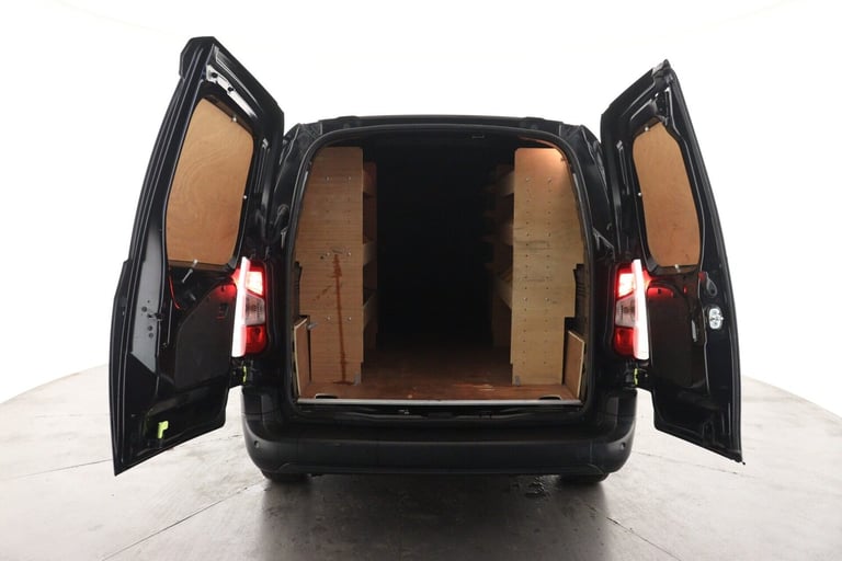 2021 Peugeot Partner Peugeot Partner 950 1.5 BlueHDi 100 Professional Panel Van Diesel Manual