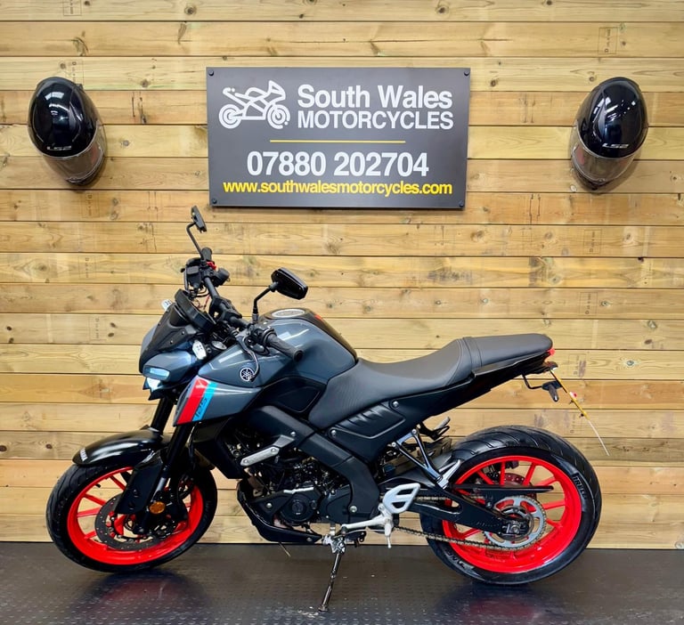 Yamaha MT125 MT 125 / 2021 model / just 7.7k miles 