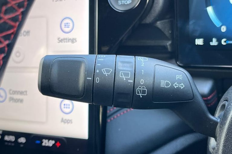 2024 Ford Puma ST-LINE X | Rear Parking Sensors | Cruise Control | Wireless Charging Pad M Hatchb...