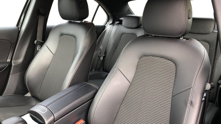 2019 Mercedes-Benz A-Class A 200 SPORT AUTO Saloon Petrol Automatic