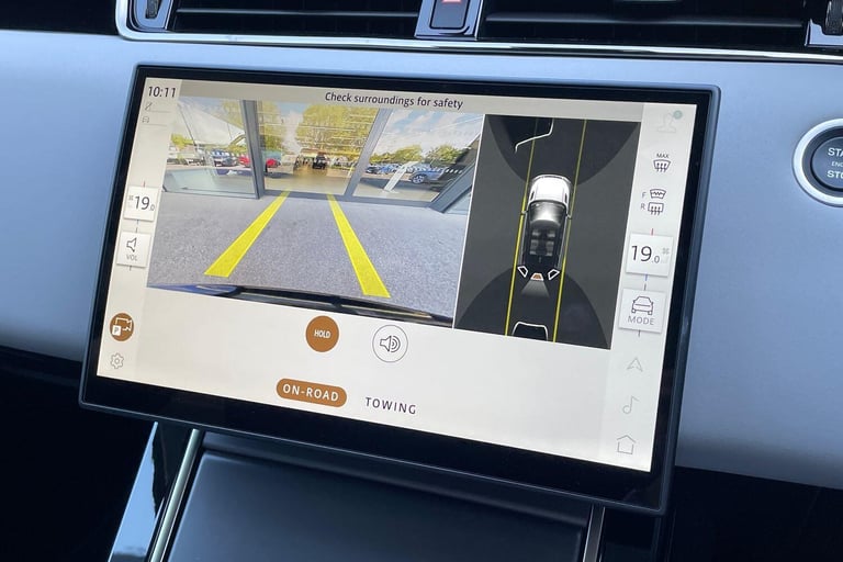 2025 Land Rover Range Rover Evoque 1.5 P270e Dynamic SE 5dr Auto ESTATE PETROL/ELECTRIC Automatic