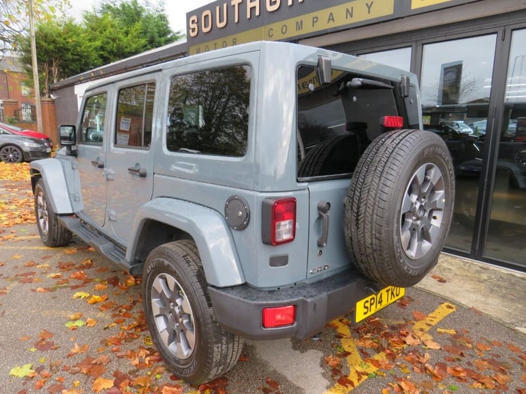 2014 Jeep Wrangler 2.8 CRD Overland 4dr Auto CONVERTIBLE DIESEL Automatic
