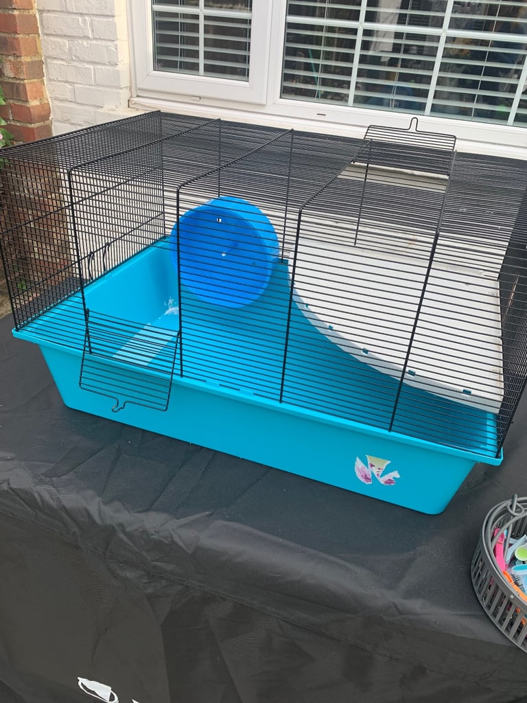 Large hamster cage 