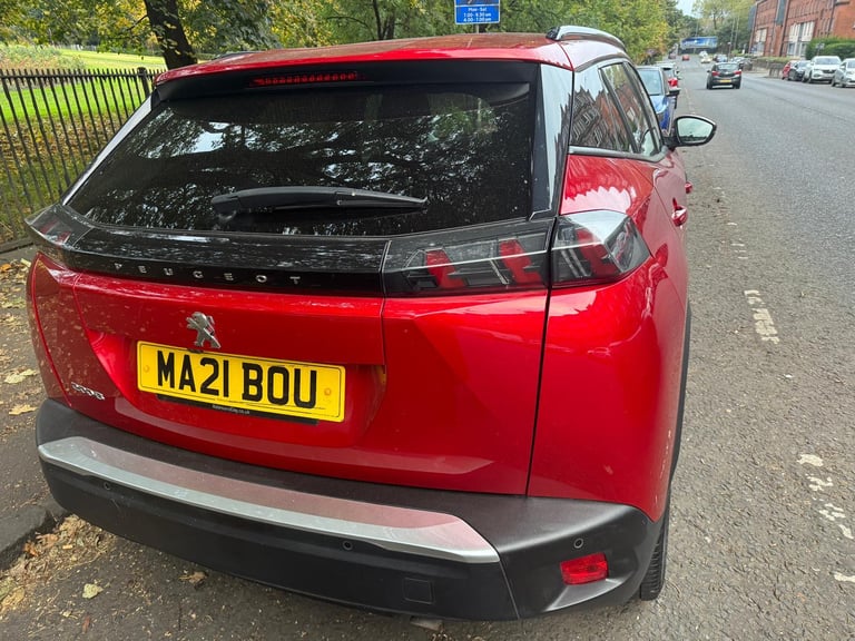 Peugeot, 2008, Hatchback, 2021, Manual, 1199 (cc), 5 doors