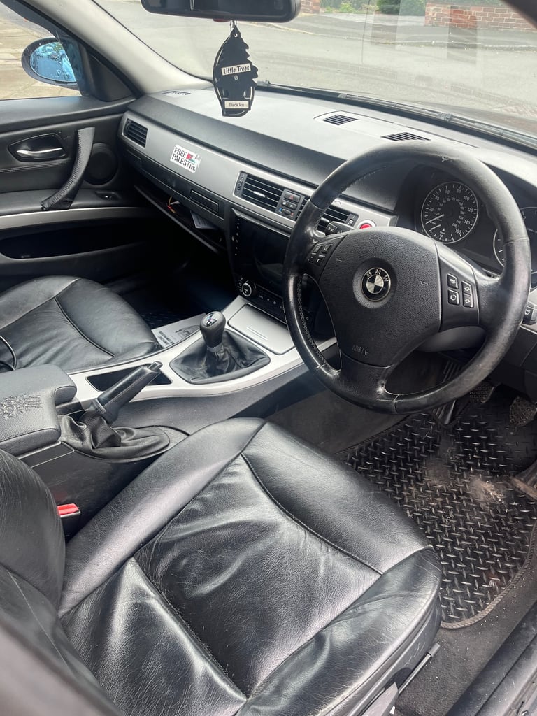 BMW, 3 SERIES, Saloon, 2007, Manual, 1995 (cc), 4 doors