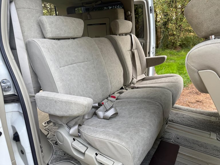 NISSAN ELGRAND 3.5 V6 E51 AUTOMATIC 2003