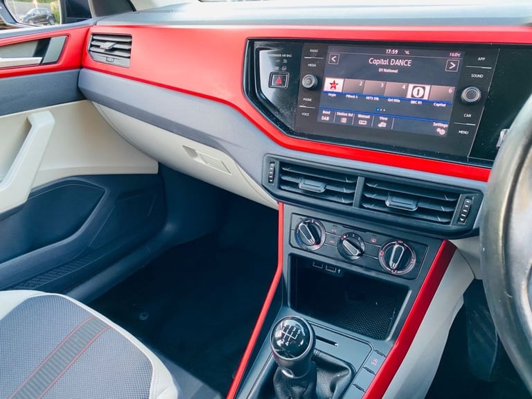 2018 Volkswagen Polo 1.0 beats Hatchback 5dr Petrol Manual Euro 6 (s/s) (65 ps) Hatchback Petrol ...