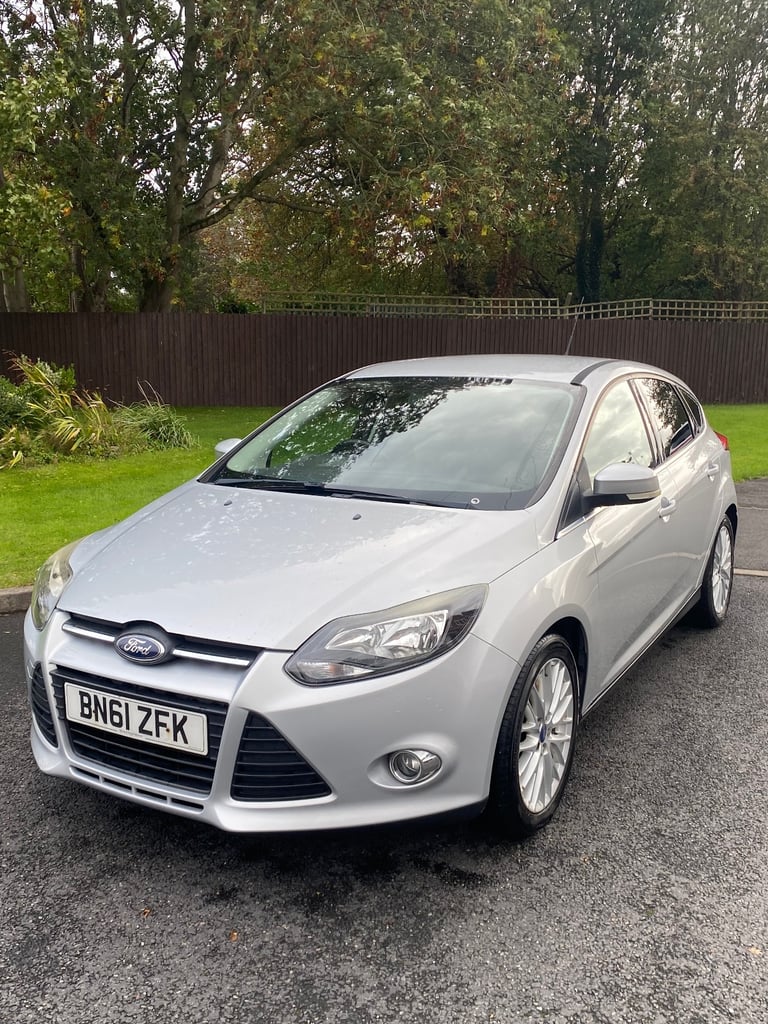 Ford, FOCUS, Hatchback, 2011, Manual, 1596 (cc), 5 doors