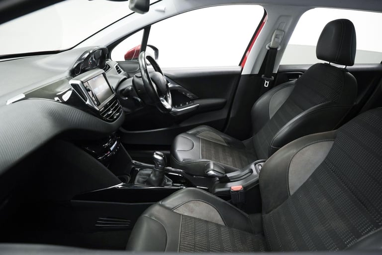  Peugeot 2008 1.6 BlueHDi Allure Euro 6 5dr Diesel Manual