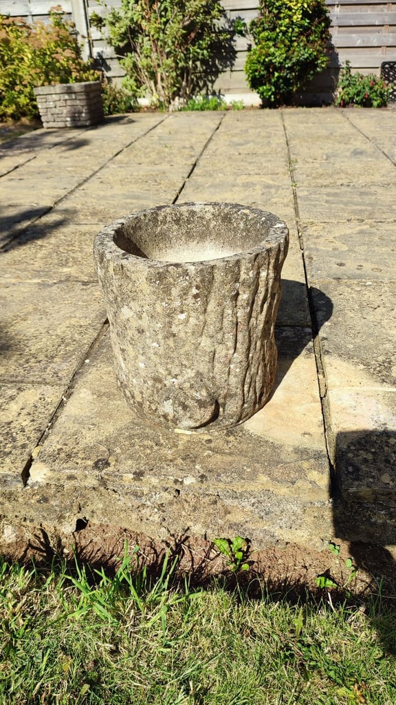 Sandford stone planter 
