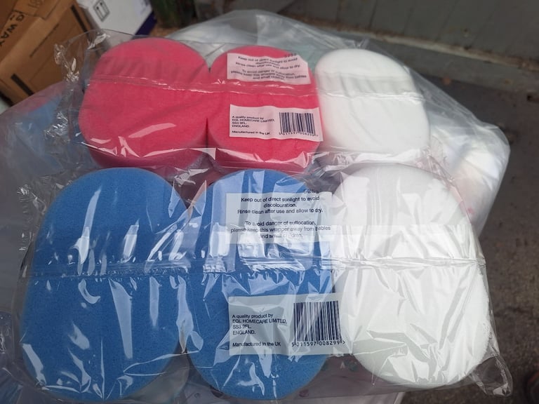 JOBLOT OF 100 PACKS OF 3 MASSAGE SPONGES