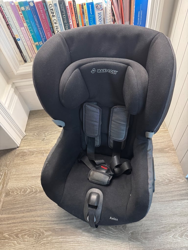 Maxi Cosi Axiss (Swivel)