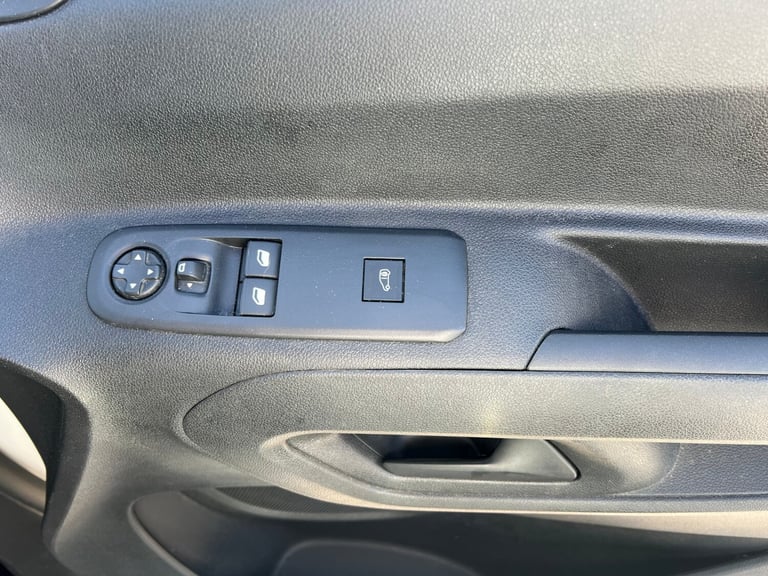 2020 Vauxhall Combo 2300 1.5 Turbo D 100ps H1 Edition Van PANEL VAN Diesel Manual