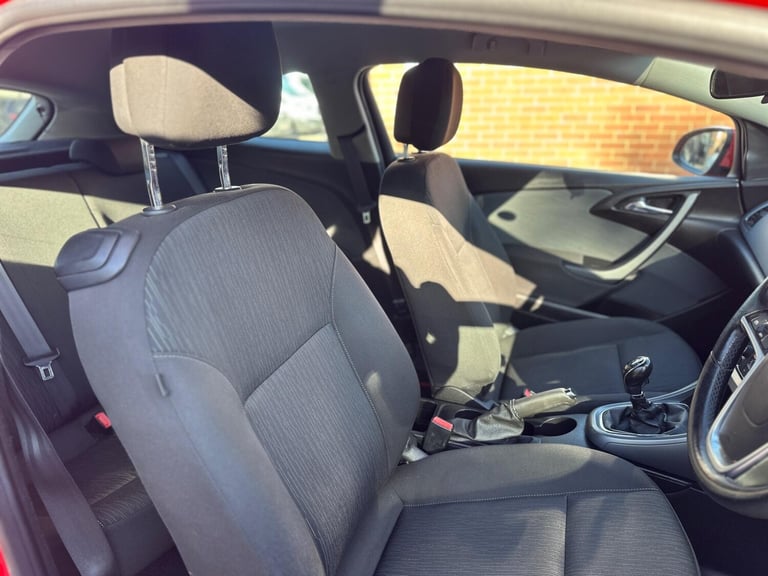 2016 Vauxhall Astra GTC 1.4i Turbo Sport Euro 6 (s/s) 3dr HATCHBACK Petrol Manual
