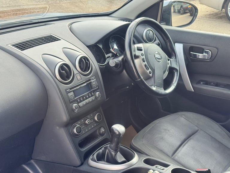 2013 Nissan Qashqai 1.6 Acenta 2WD Euro 5 (s/s) 5dr HATCHBACK Petrol Manual
