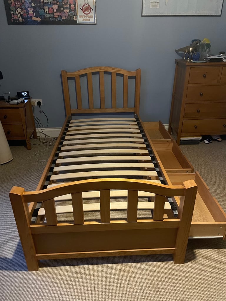 Solid Oak Single Bed Frame with 3 drawers