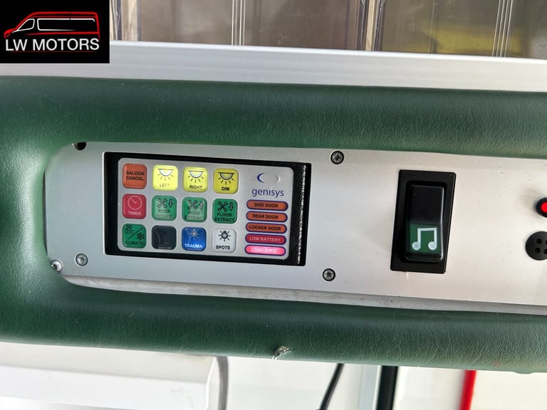 MERCEDES BENZ SPRINTER 519 CDI DIRECT EX AMBULANCE SERIVICS 2017 17 REG EURO 6